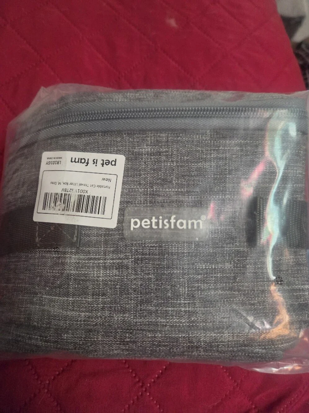 NWT Petisfam Gray Textured Travel Pet Carrier